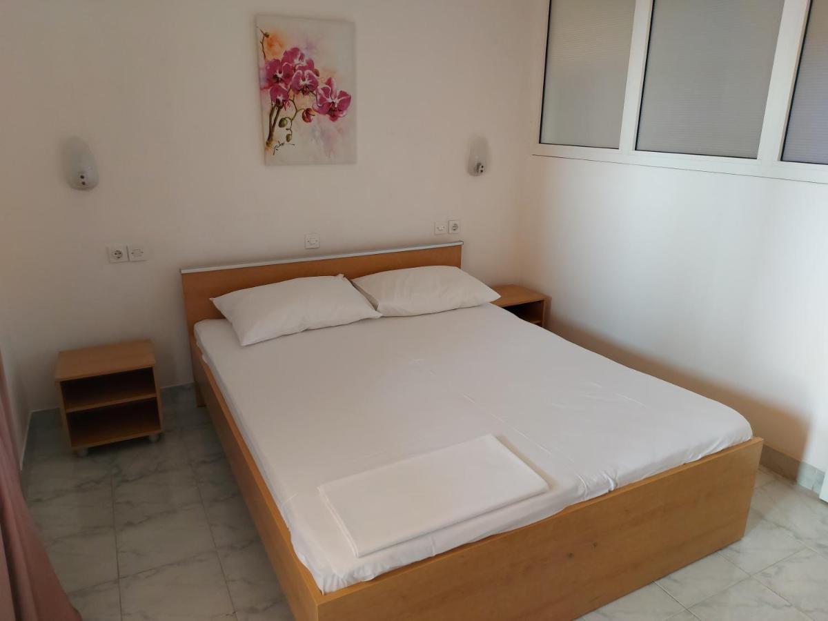 Apartment Gligora Mandre Esterno foto